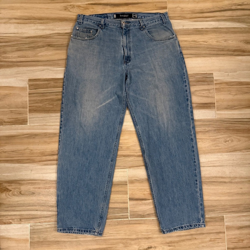 Vintage Levis SilverTab Baggy Jeans Mens 36x32 Light Wash Blue Denim 90s